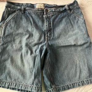 High Sierra Men's size 40 Cargo Shorts